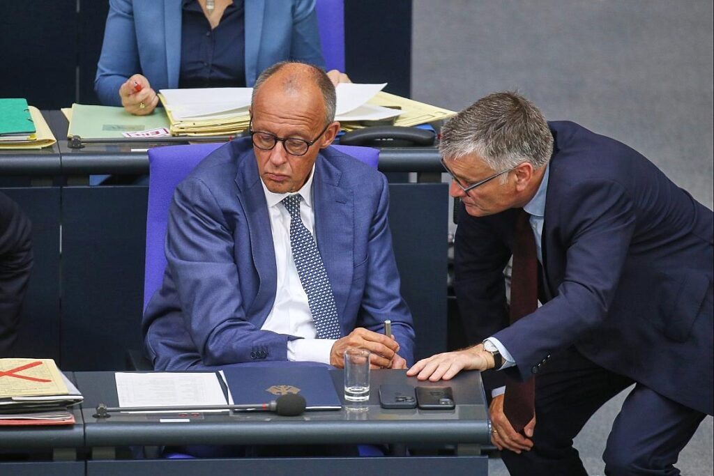 Friedrich Merz und Stefan Kornelius (Archiv)