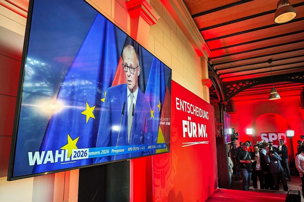 Friedrich Merz auf Monitor bei SPD-Wahlparty am 20.09.2026