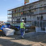 Bauarbeiter auf Baustelle (Archiv)