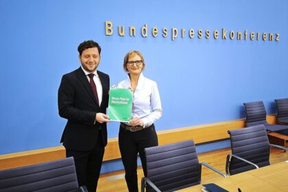 Felix Banaszak und Franziska Brantner am 08.10.2026